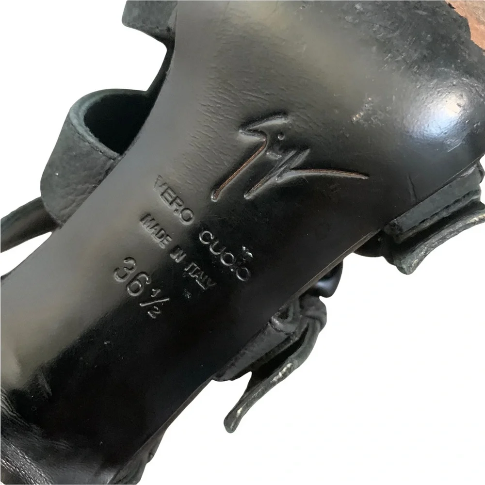 Giuseppe Zanotti Nubuck Cage Open Sandal Size‎ 6.5.
